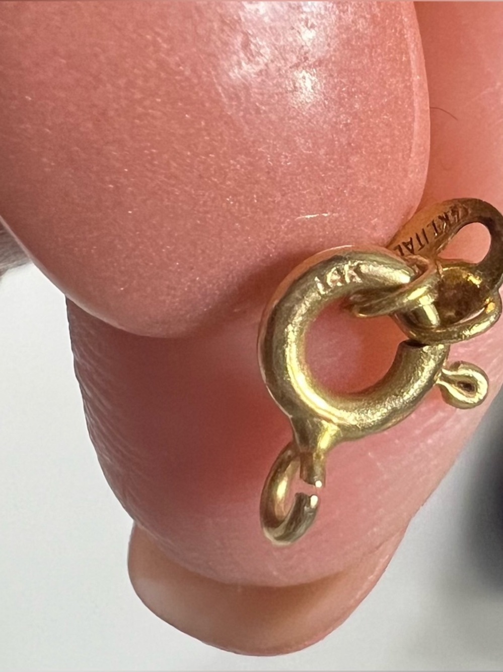 14k 9” gold cross w/chain - Picture 5 of 6